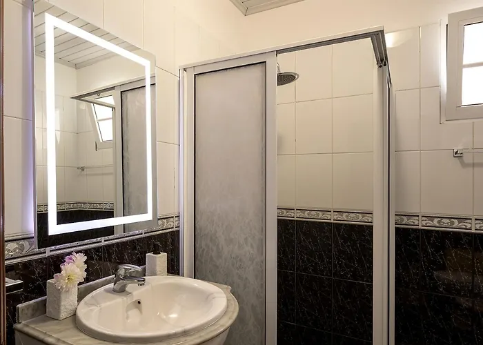 Franco's House, Mar E Serra דירה Estreito Da Calheta