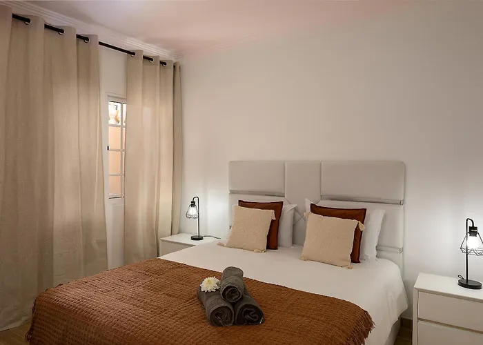 Franco's House, Mar E Serra * Estreito Da Calheta